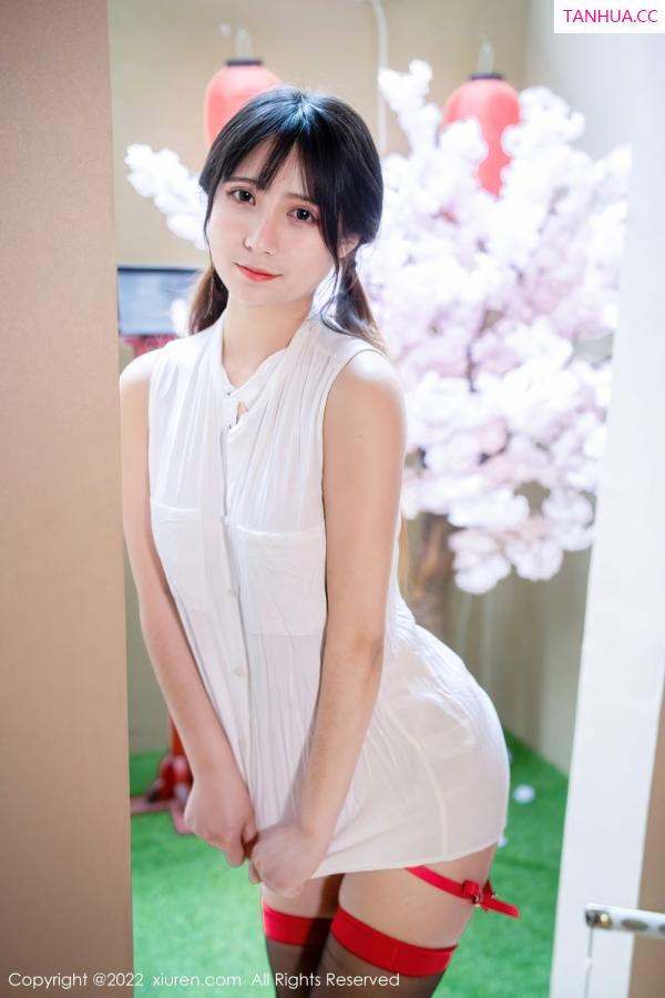 久久Aimee  [XiuRen]高清写真图 2022.04.27 No.4930 久久Aimee第7张图片